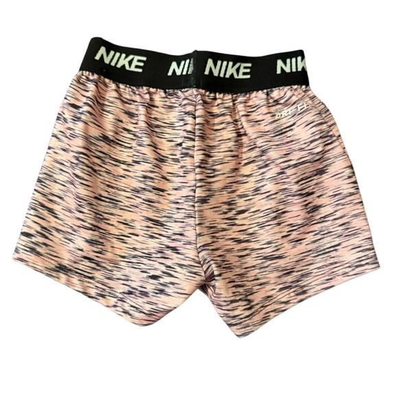 Nike Kids Pink and Black Matching Set - Picture 7 of 8